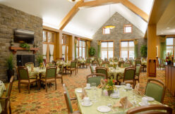 Dining at Country Meadows of Forks